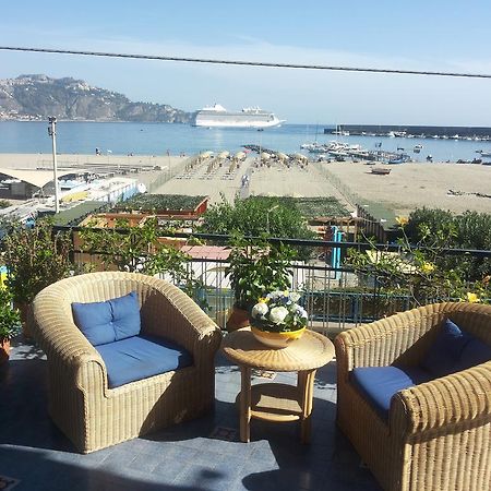 Apartmán Terrazza Sul Mare Giardini Naxos Pokoj fotografie