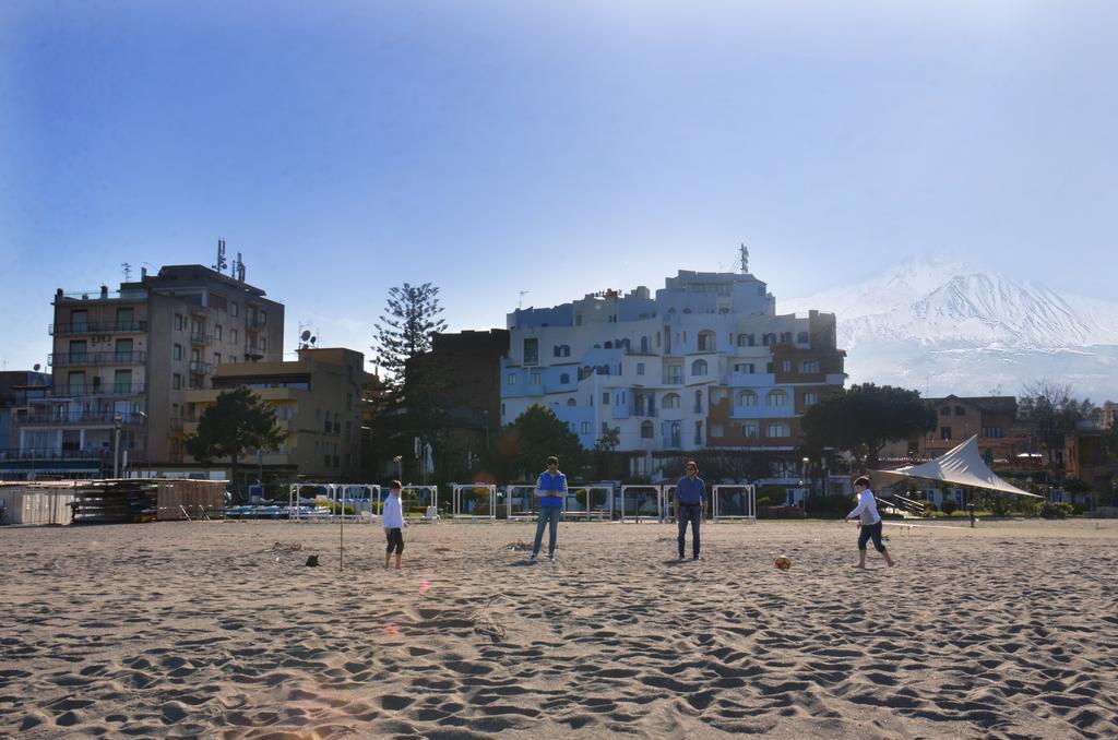 Apartmán Terrazza Sul Mare Giardini Naxos Exteriér fotografie